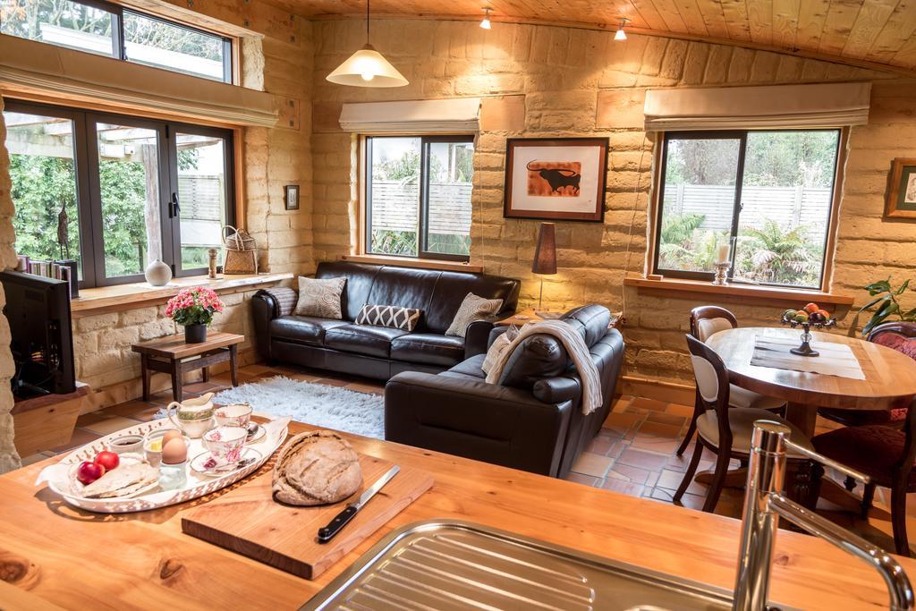 Earthstead Villas Кеймбридж Екстериор снимка